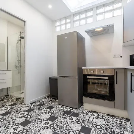 Hotel Maison 3 Renovee Avec Espace Exterieur Tourcoing
